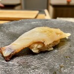 鮨 鈴木 - ミル貝