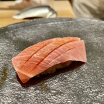 鮨 鈴木 - 大トロ(北海道噴火湾)