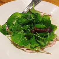 炭火焼イタリアン 海串 ブラーチェ - 総州白王豚の温しゃぶサラダ