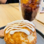 うんてん洋菓子店 - 期間限定サンピンチャシュークリーム