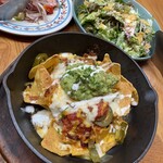 LAS DOS CARAS MODERN MEXICANO Y TACOS - 