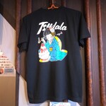 京氷菓 つらら - 店内に飾られていた販売用Tシャツ(3500円)!!( ^o^)ﾉ