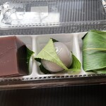 目白 志むら - 水羊かん290円、くず桜320円、笹のしずく320円