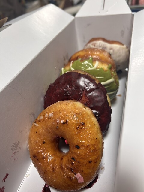 どーなつ Amazon｜ドーナツ・ツー・ゴー(Doughnut To-Go) フロッグ