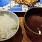かつ久 無庵 - 魚沼産の白米＆赤だしのお味噌汁