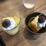 たこ焼・駄菓子 ぷるぷる - 小鉢でデザートも出してくださいます。