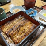 四万十屋 - 養殖鰻重