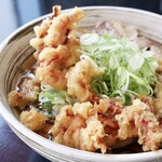 肉そば 藤七 本町分店 - ゲソ天は揚げ立てで、衣はガリザク食感で旨い♪