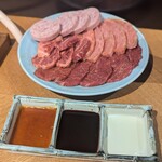 焼肉 フトロ - 
