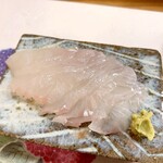 穴子料理と地酒 浅草 川井 - 真子鰈のお造り　宮城県産