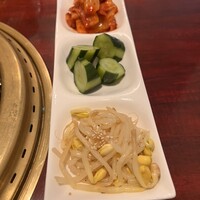 焼肉ギュウミー - 