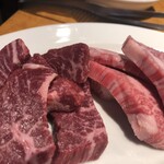 焼肉やっちゃん - 