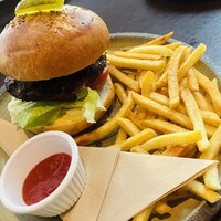 ウルフギャング・パック カフェ 愛知芸術文化センター店 - 