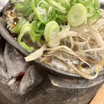 駒形どぜう 本店 - ・どぜう鍋定食（4800円）
                                ・ささがきごぼう（650円）