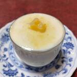 キャズエトコルネ ベイクショップ - パンナコッタ　450円