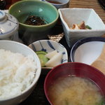 Shikisai - ご飯や小鉢