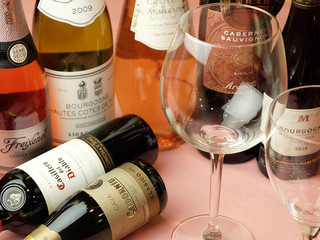 Resutoram Mari - 白赤ともに色々ワイン取り揃えております。