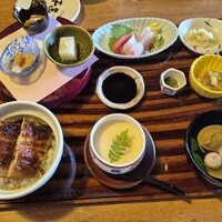 炭焼 うな富士 天白別邸 - 