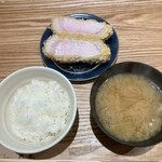 とんかつ成蔵 - 