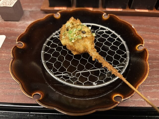 kabagon - Kurakuenguchi/Kushi-age (Deep-fried skewers) | Tabelog