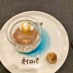 スープとカレー ボンジョルネ - ●デザート
      桃のコンポート
      プチシュー