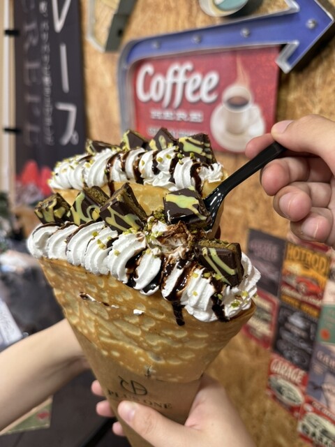 PLUS ONE - 摂津本山/クレープ・ガレット | 食べログ