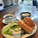 ブレッド&タパス 沢村 - 