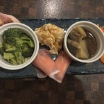 バール 青ィ印 - 前菜盛り合わせ