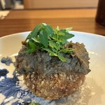 鎌倉 北じま - 三種キノコソース手引き肉の煎餅焼き