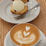 finn coffee - 料理写真:カフェラテ