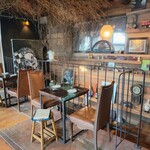 hectopascal - 内観（２F）