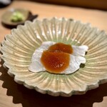 匠 進吾 - クエの炙り。
      ぽん酢のジュレでさっぱりと。