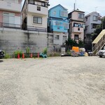 hectopascal - 駐車場