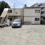 hectopascal - 駐車場