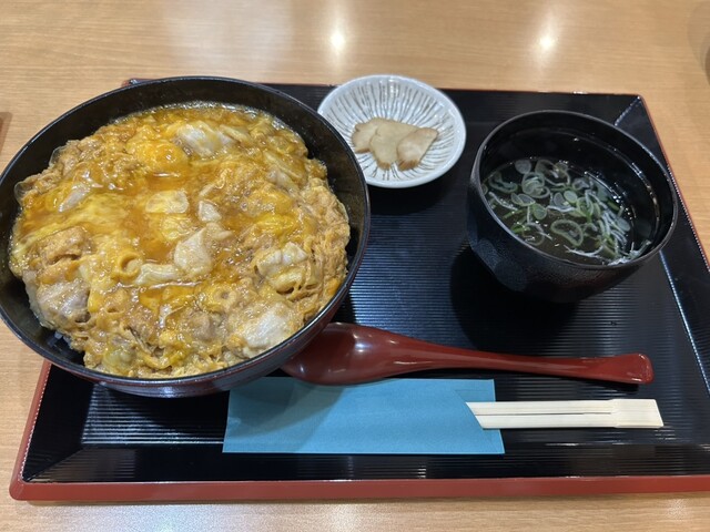 比内地鶏と肉そば 蕃山 - 泉中央（そば）の写真