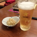 銀のスッカラ - 豆もやしのナムルと生ビール