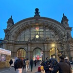 wursthelden - フランクフルト中央駅