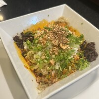 豊栄 - 汁なし黒ゴマ担々麺