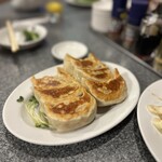 天鴻餃子房 - 黒豚餃子