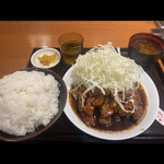 ガツ飯トンテキ食堂コロトン 新小岩店 - トンテキ定食大