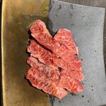 黒毛和牛焼肉 薩摩 牛の蔵 なんば店 - 