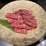 黒毛和牛焼肉 薩摩 牛の蔵 なんば店 - 