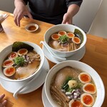 自家製ラーメン アイリー - 