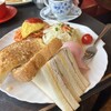 カフェ・ド・ムッシュ 新在家店