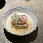 國酒 松 - 延岡メンマと黒七味。コリコリ食感がとても良い。