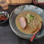 ニラなんばんらーめん 香麺 - 料理写真:ニラなんばんらーめん
