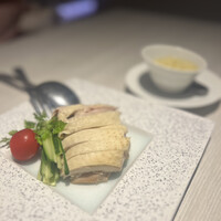 京鼎樓 HANARE店 - 知床鶏のジンジャーソース添え