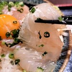 海鮮居酒屋 善進丸 - 料理写真:ヒラメ漬け丼1500円
