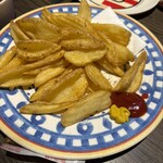 アメリカン＆メキシカンダイニング レポス - ケイジャンポテト