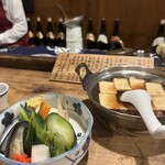 鍵屋 - つかり加減最高の糠漬けと煮奴